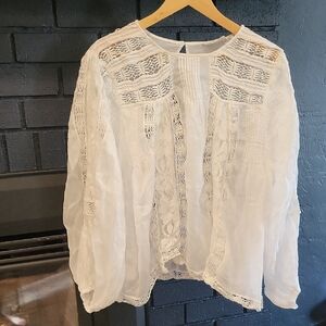 Chic White Lace Blouse for Women